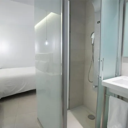 Soho Boutique Apartment *